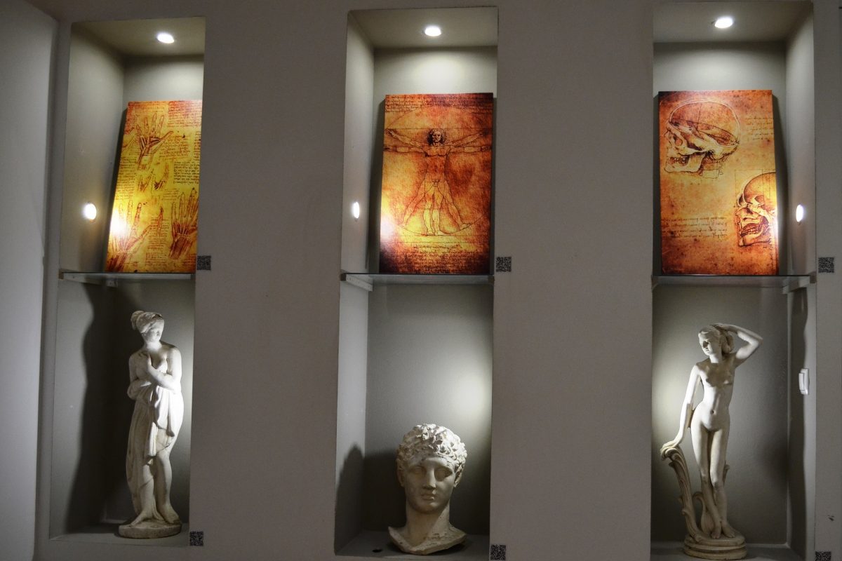 ART HEIST